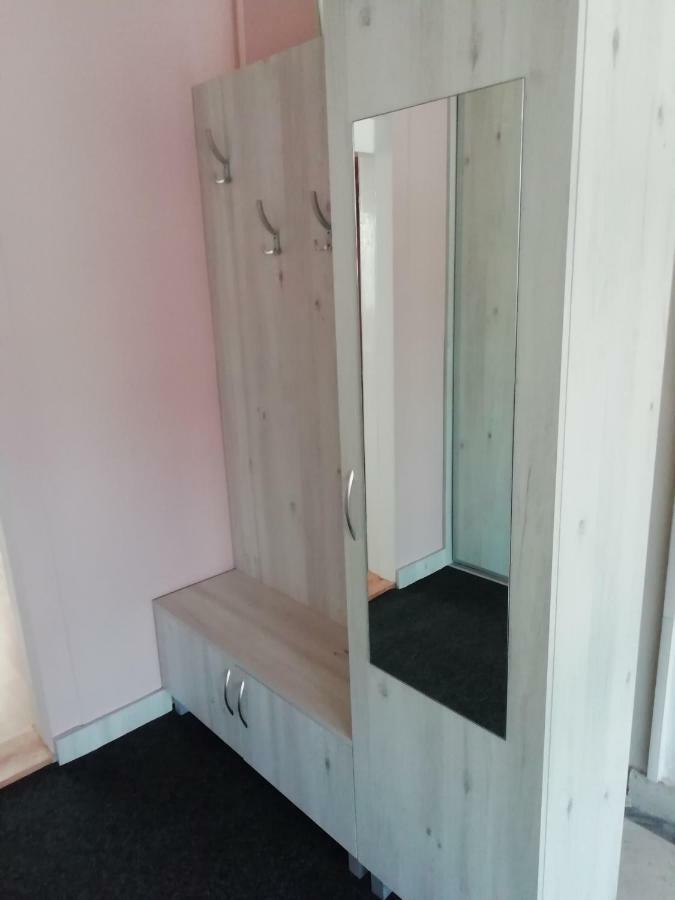 Apartman Lux Presov Bagian luar foto