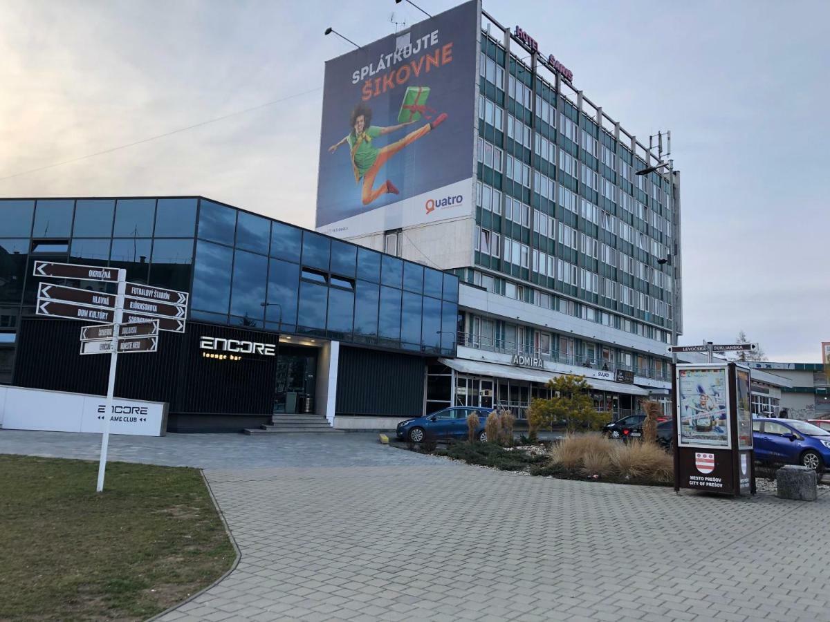 Apartman Lux Presov Bagian luar foto
