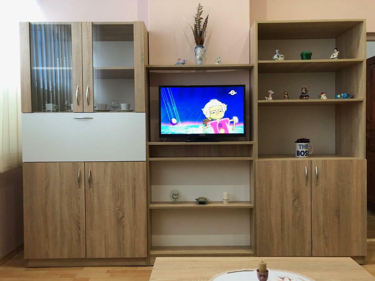 Apartman Lux Presov Bagian luar foto